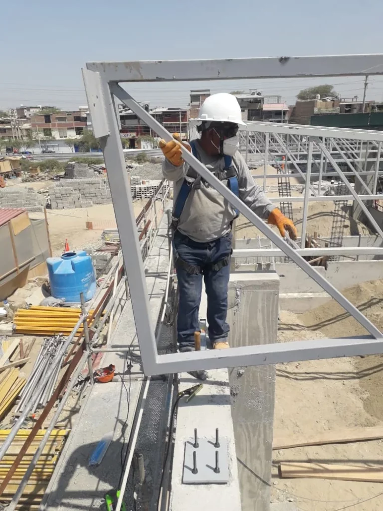 estructuras metálicas servicios generales lima